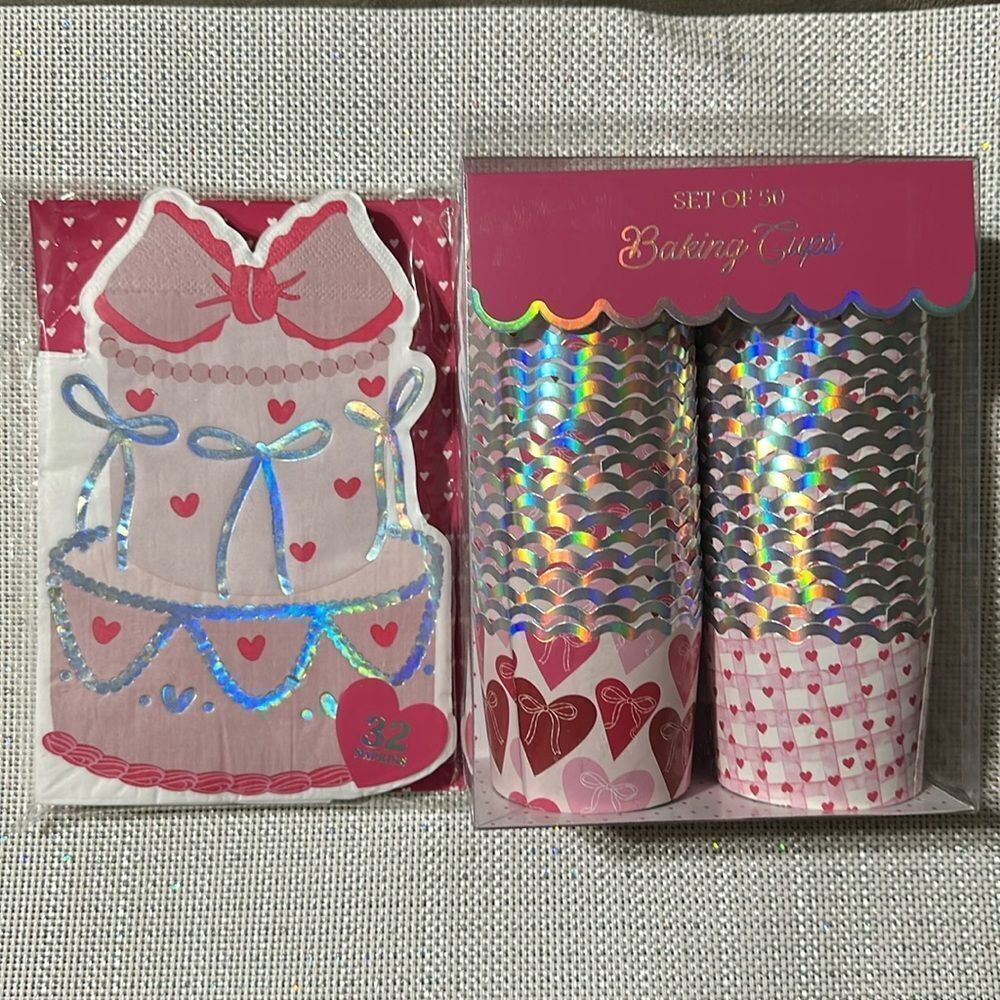 Valentine’s Sweetheart Romantic Pink White Hearts Cupcake Baking Cups Napkins